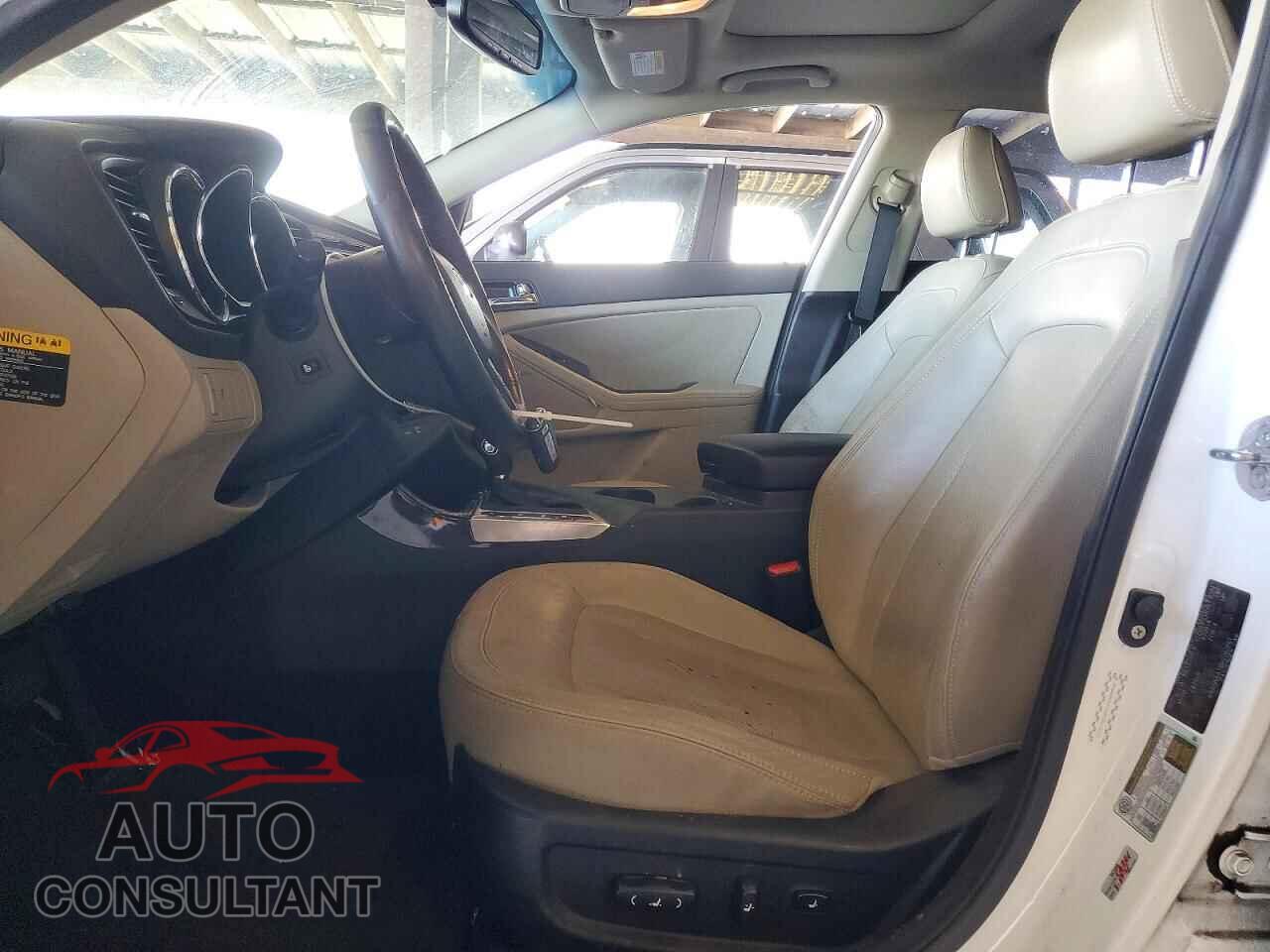KIA OPTIMA 2011 - KNAGN4A78B5063661