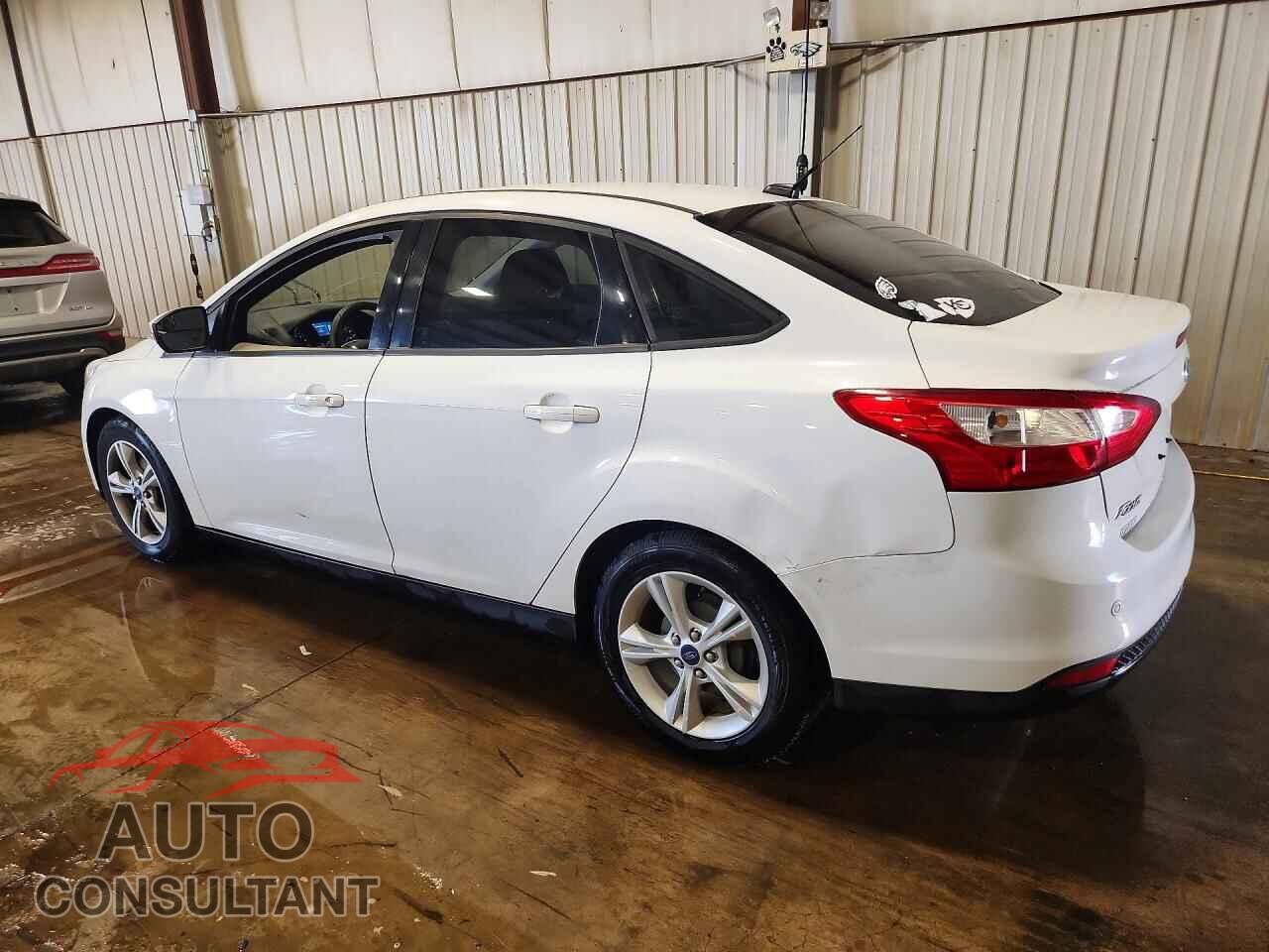 FORD FOCUS 2014 - 1FADP3F21EL461744