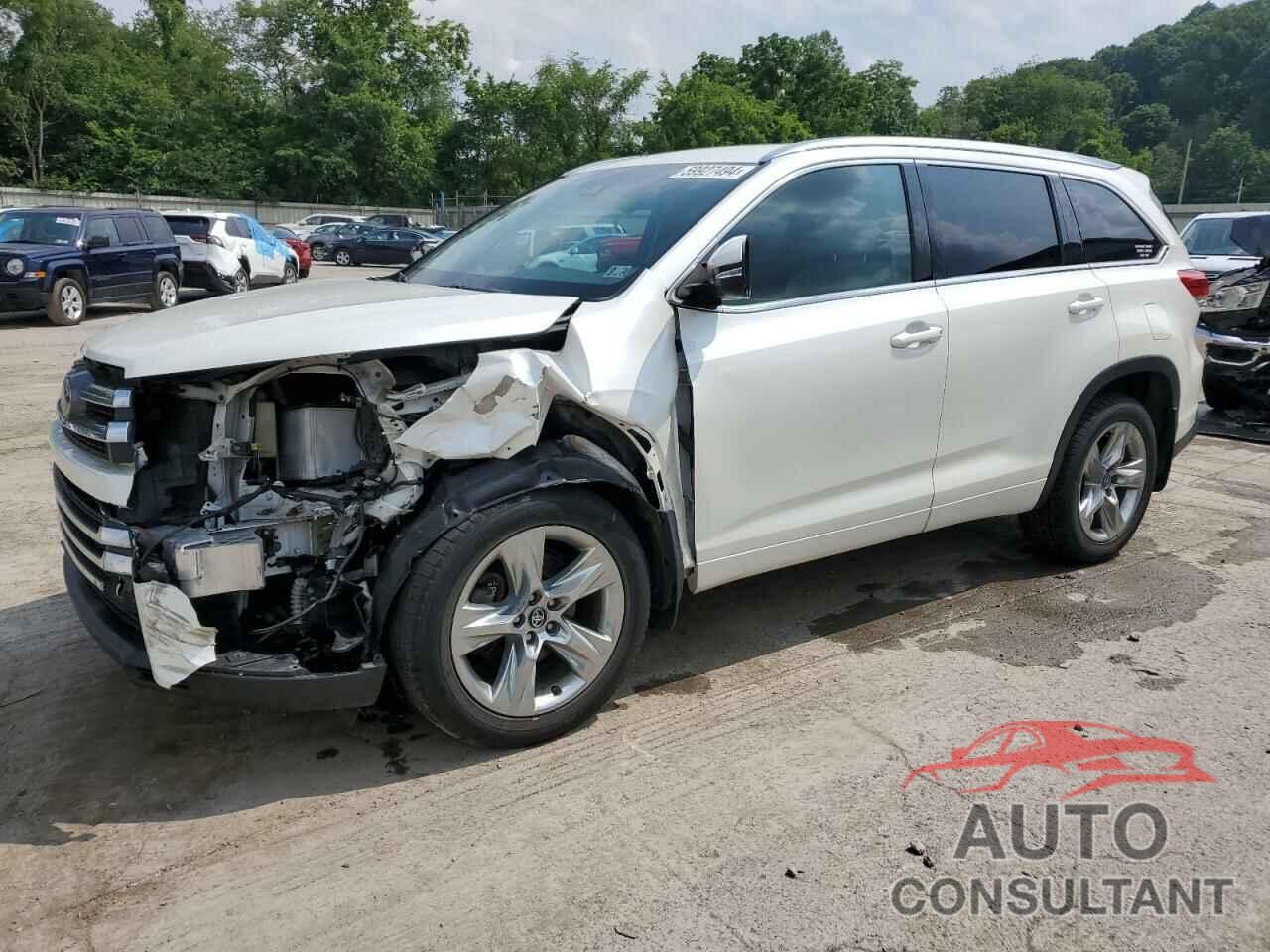 TOYOTA HIGHLANDER 2019 - 5TDDZRFH0KS999583