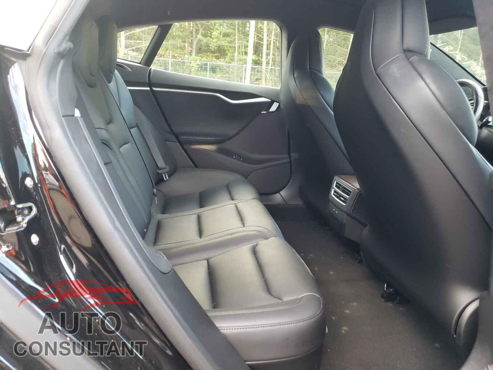 TESLA MODEL S 2018 - 5YJSA1E27JF243488