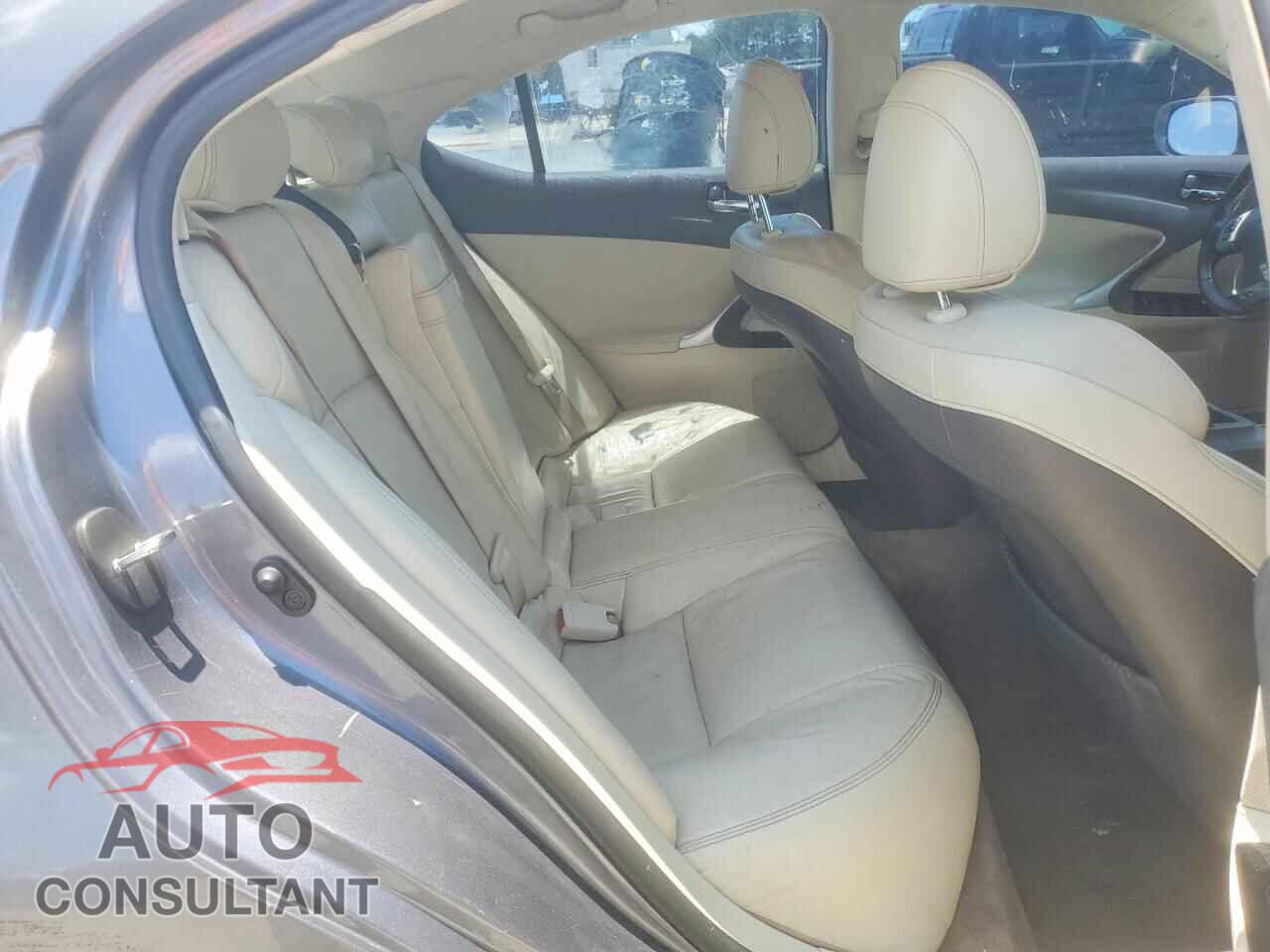 LEXUS IS 2013 - JTHBF5C25D5189317