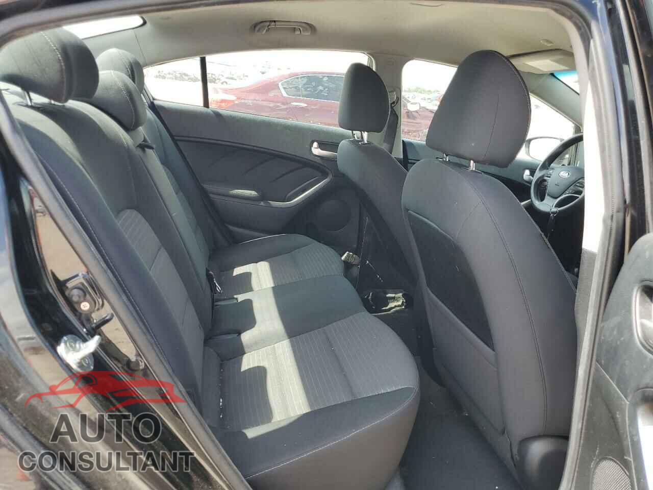 KIA FORTE 2017 - 3KPFL4A73HE087643