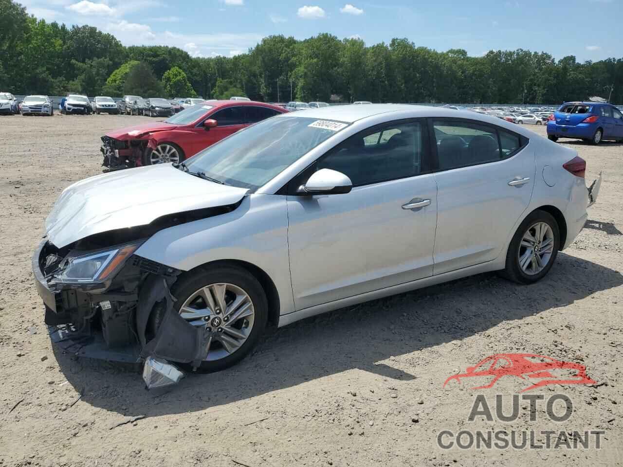 HYUNDAI ELANTRA 2019 - 5NPD84LF2KH437263