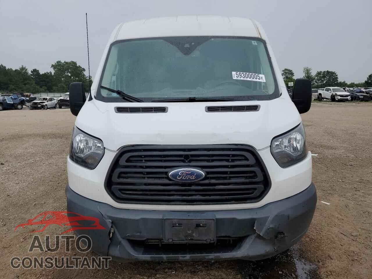 FORD TRANSIT 2018 - 1FTYR2CG7JKA95269