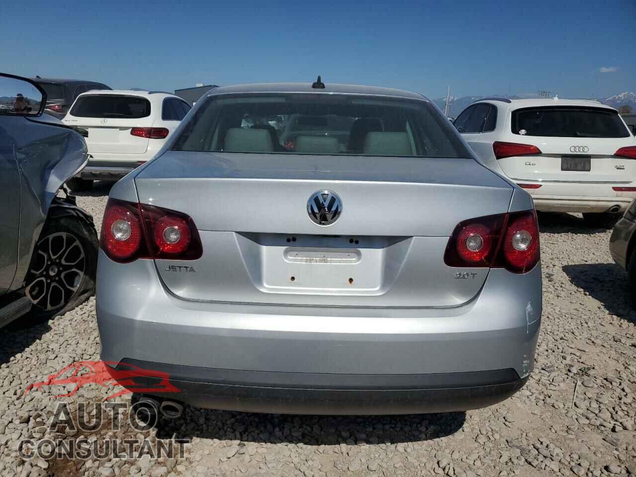 VOLKSWAGEN JETTA 2009 - 3VWRJ71KX9M079505
