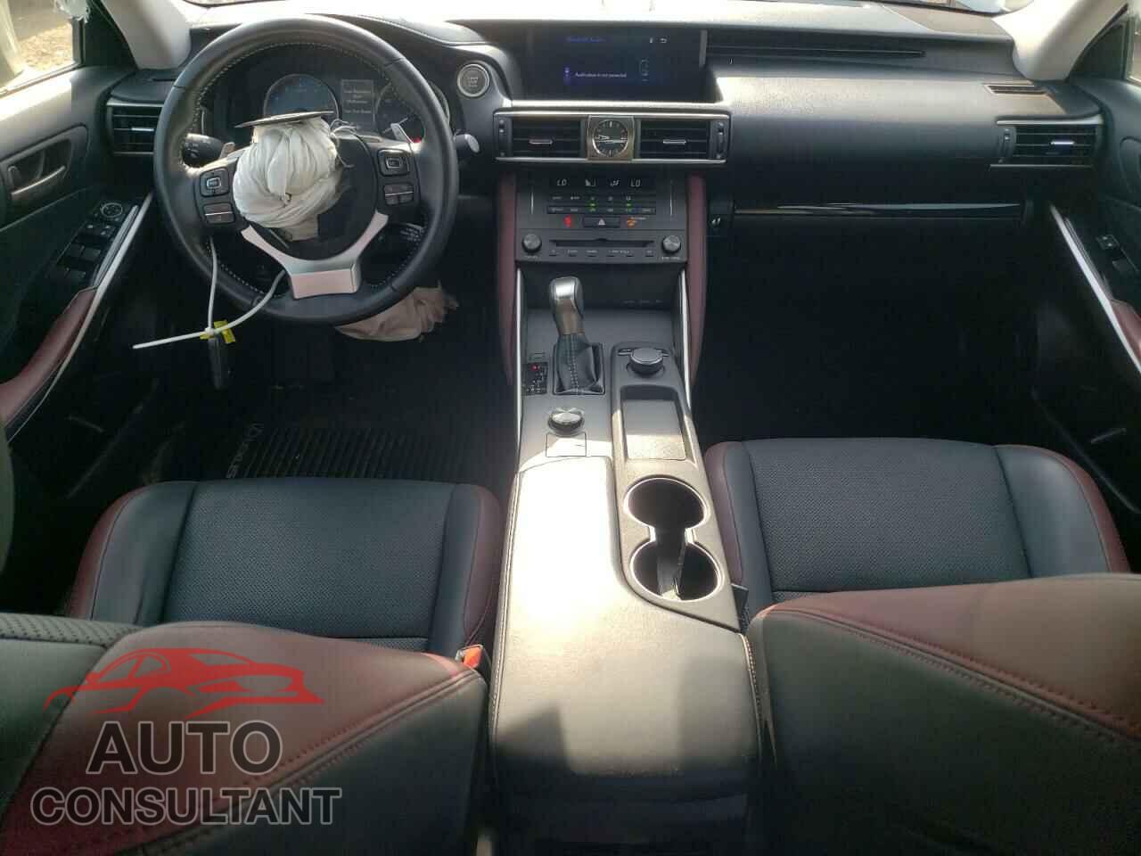 LEXUS IS 2019 - JTHBA1D27K5087469
