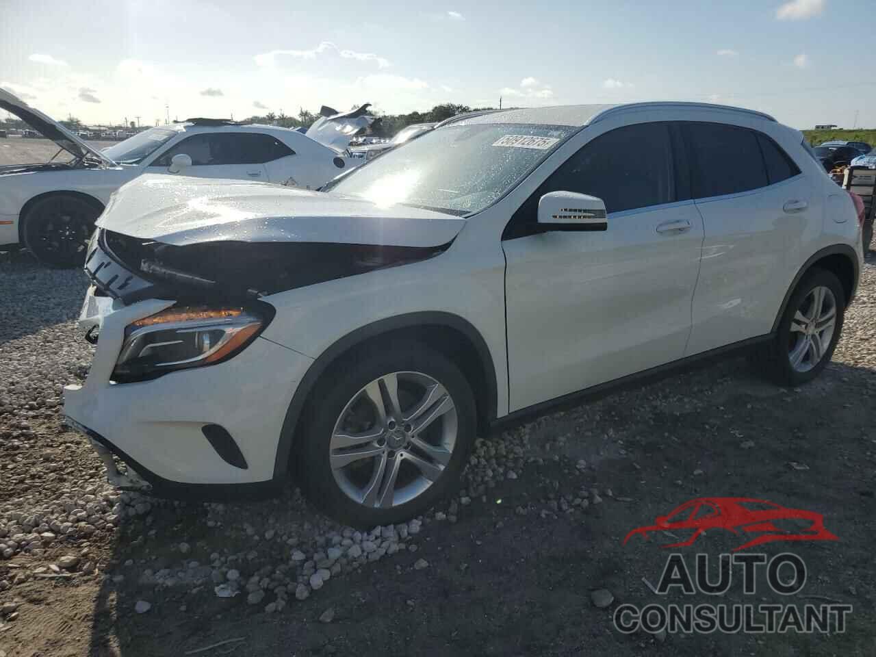 MERCEDES-BENZ GLA-CLASS 2015 - WDCTG4GB2FJ063430