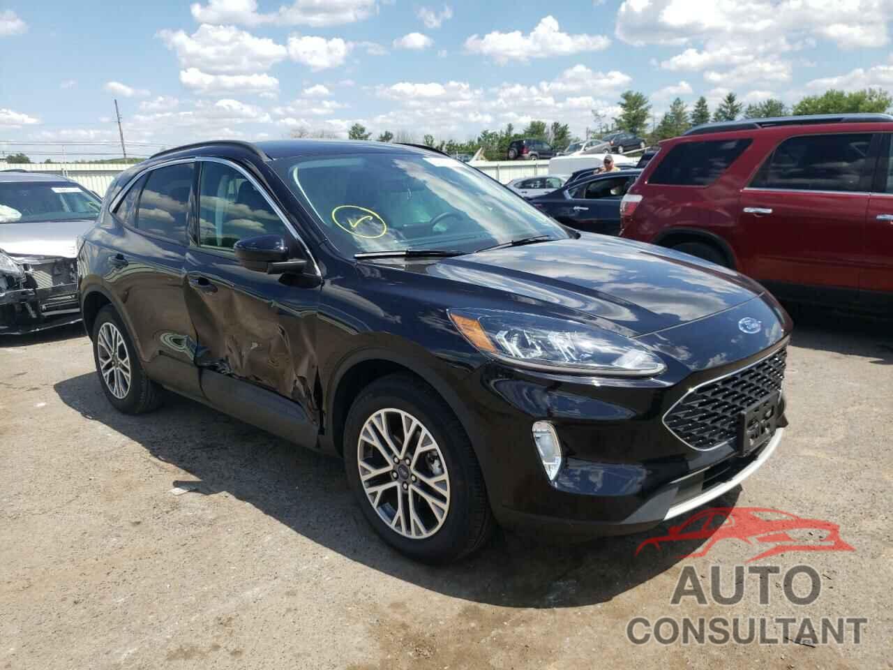 FORD ESCAPE 2021 - 1FMCU9H69MUA20854