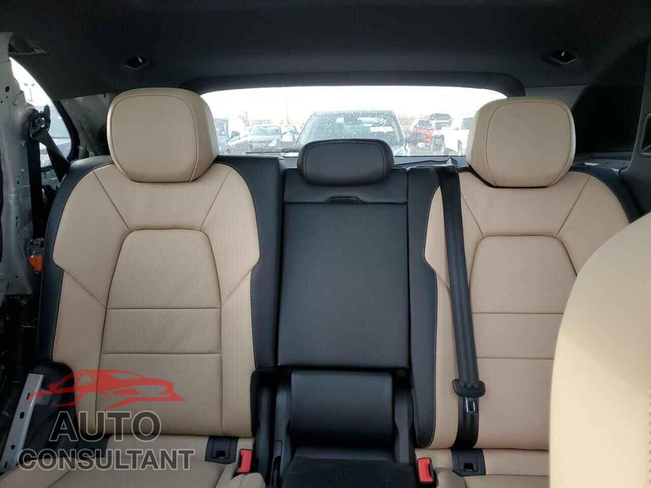 PORSCHE CAYENNE 2025 - WP1AA2AY8SDA03336
