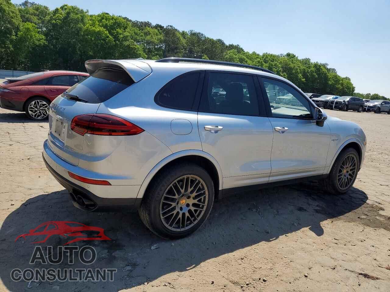 PORSCHE CAYENNE 2017 - WP1AE2A25HLA69020