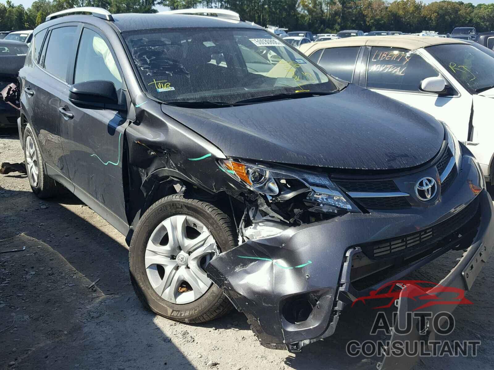 TOYOTA RAV4 LE 2015 - JTMZFREV6FJ055537