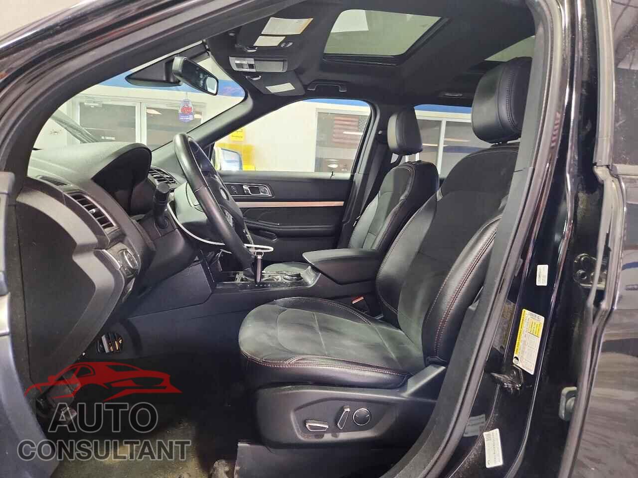 FORD EXPLORER 2018 - 1FM5K8D84JGA50418