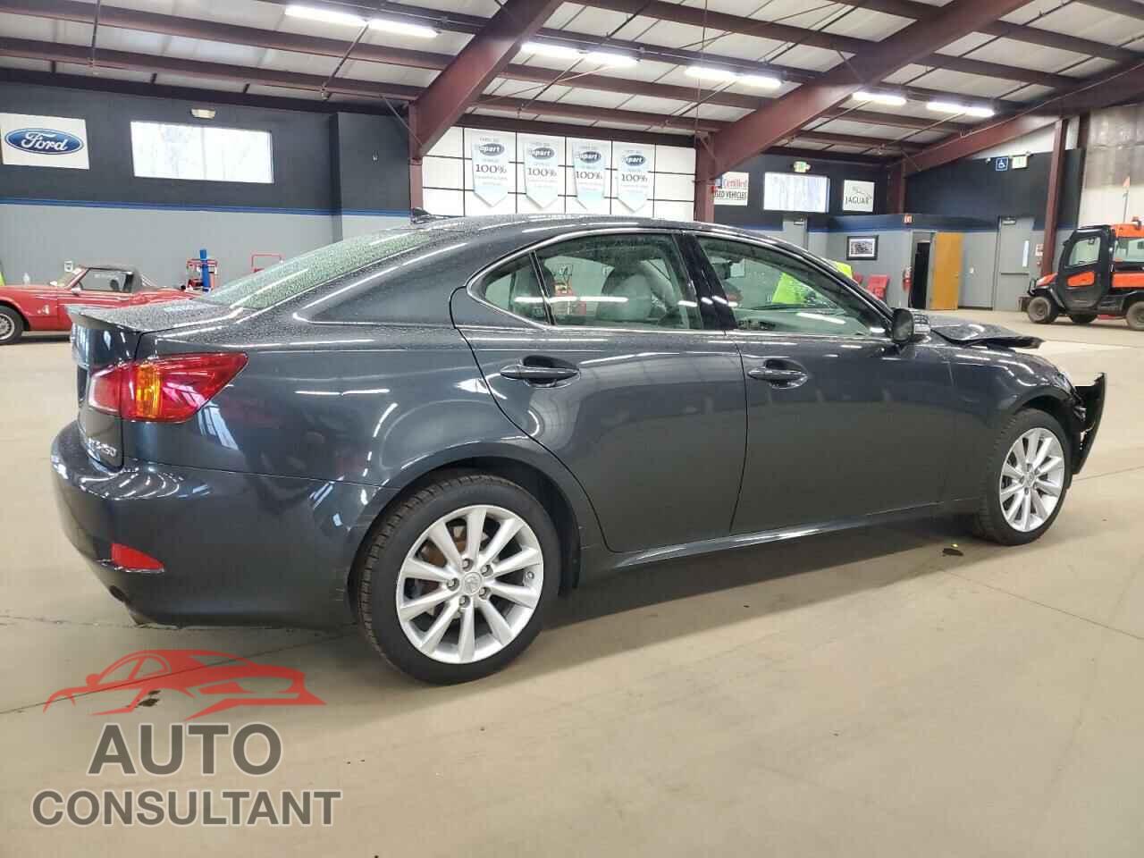 LEXUS IS 2010 - JTHCF5C24A2032587