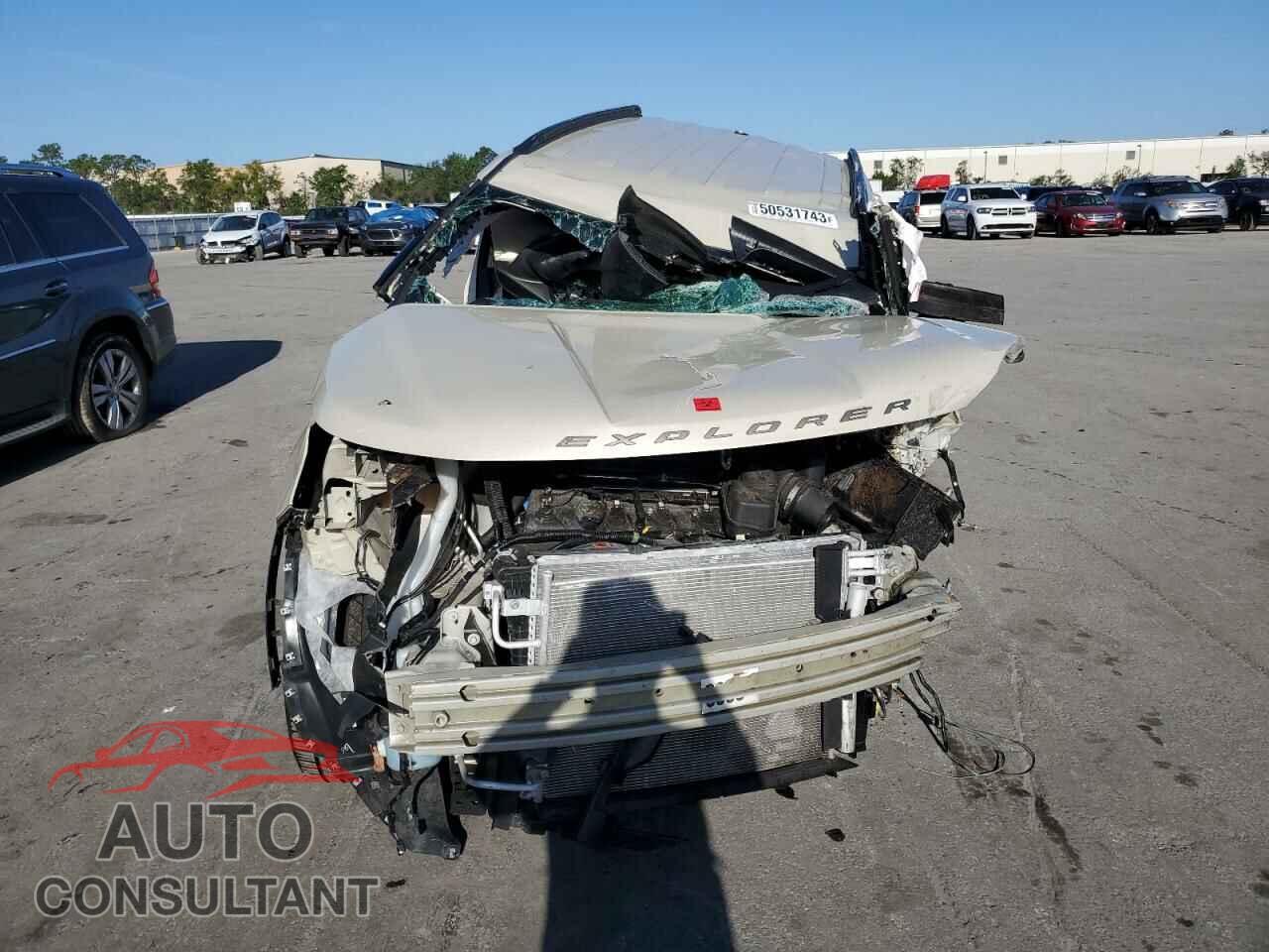 FORD EXPLORER 2018 - 1FM5K7D85JGB75518