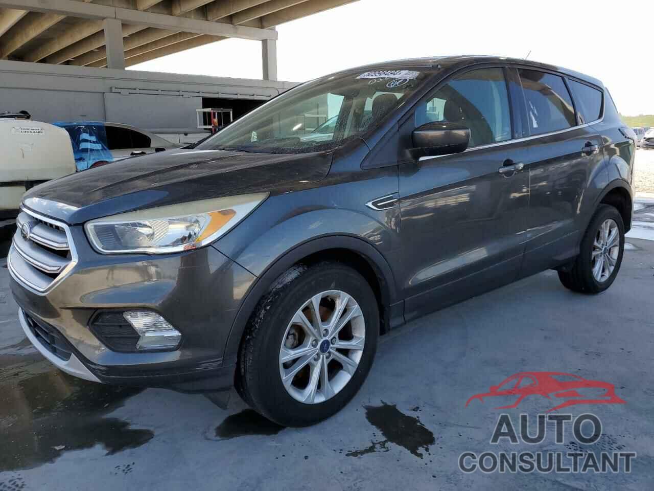 FORD ESCAPE 2017 - 1FMCU0GD5HUD35085