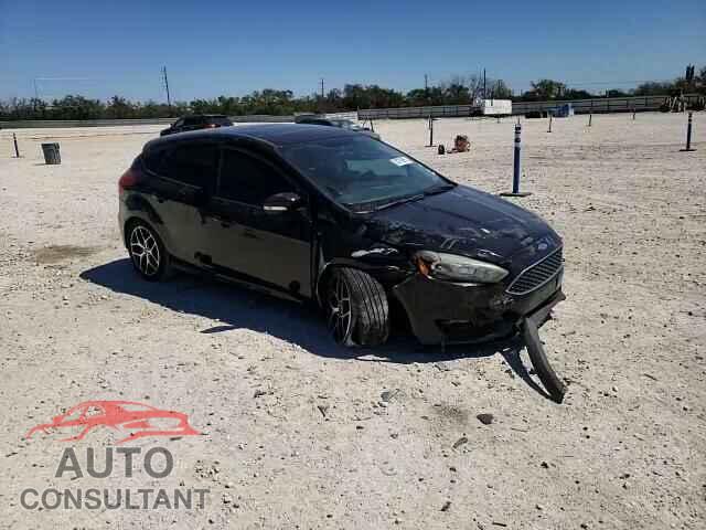 FORD FOCUS 2017 - 1FADP3M22HL332886