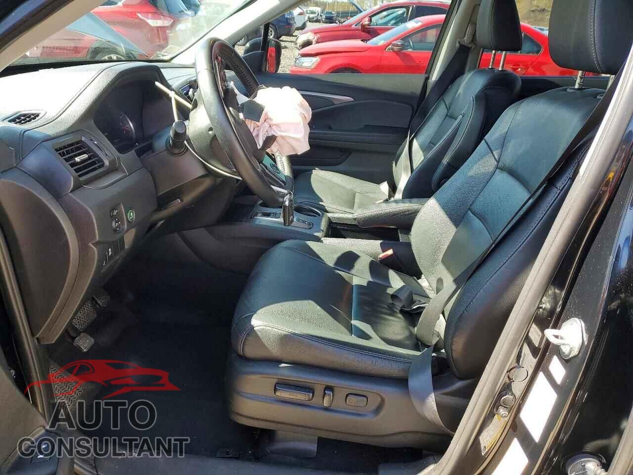 HONDA PILOT 2021 - 5FNYF6H56MB099452