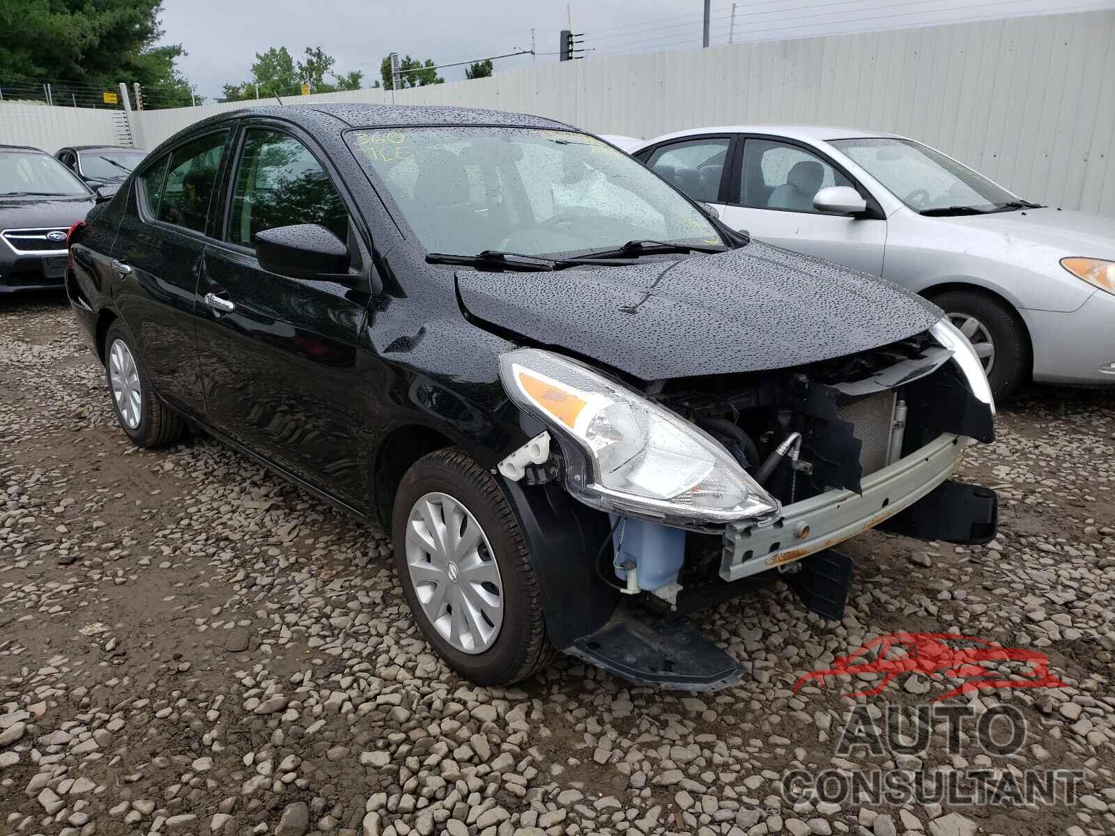 NISSAN VERSA 2019 - 3N1CN7AP6KL879726
