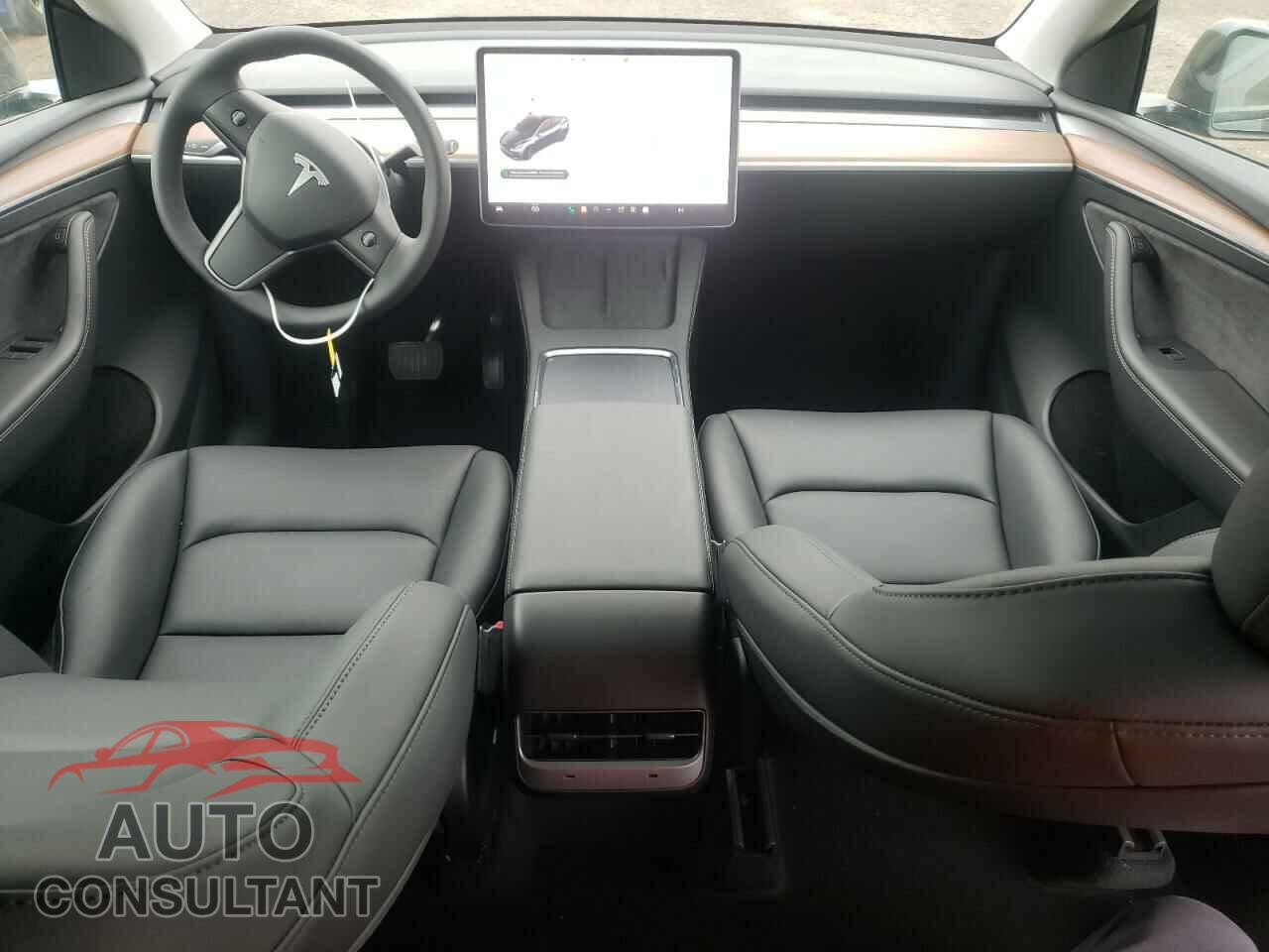TESLA MODEL Y 2024 - 7SAYGDED3RF011237