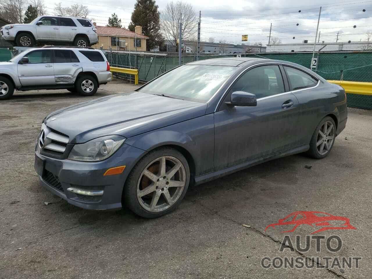 MERCEDES-BENZ C-CLASS 2013 - WDDGJ4HBXDG017447