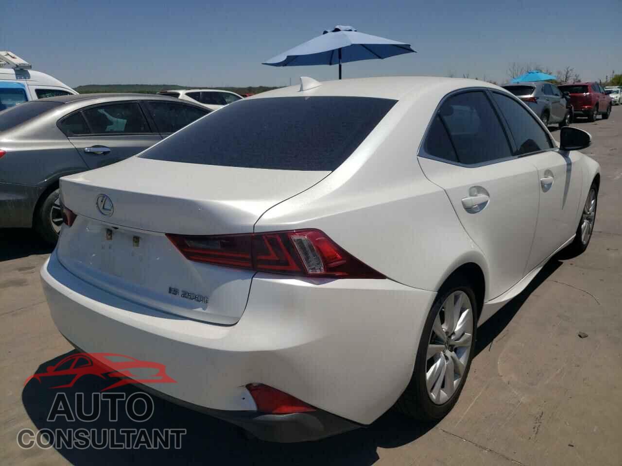 LEXUS IS 2016 - JTHBA1D26G5005383