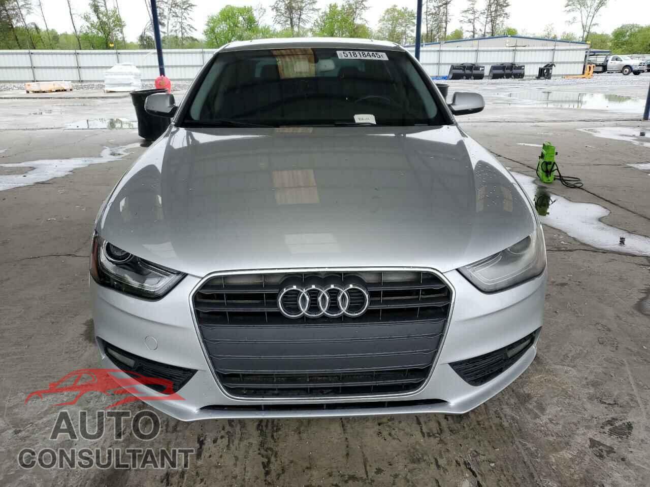 AUDI A4 2013 - WAUEFAFL1DA049376