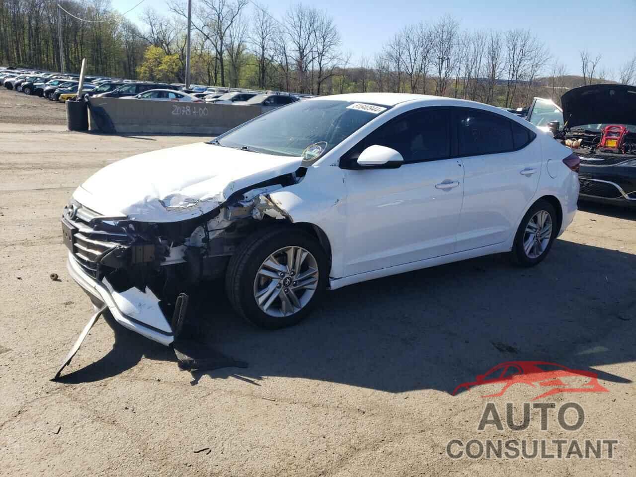 HYUNDAI ELANTRA 2019 - 5NPD84LF2KH455939