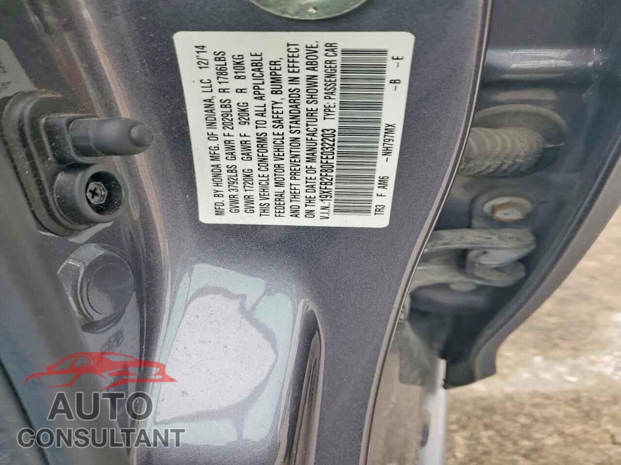 HONDA CIVIC 2015 - 19XFB2F80FE032203