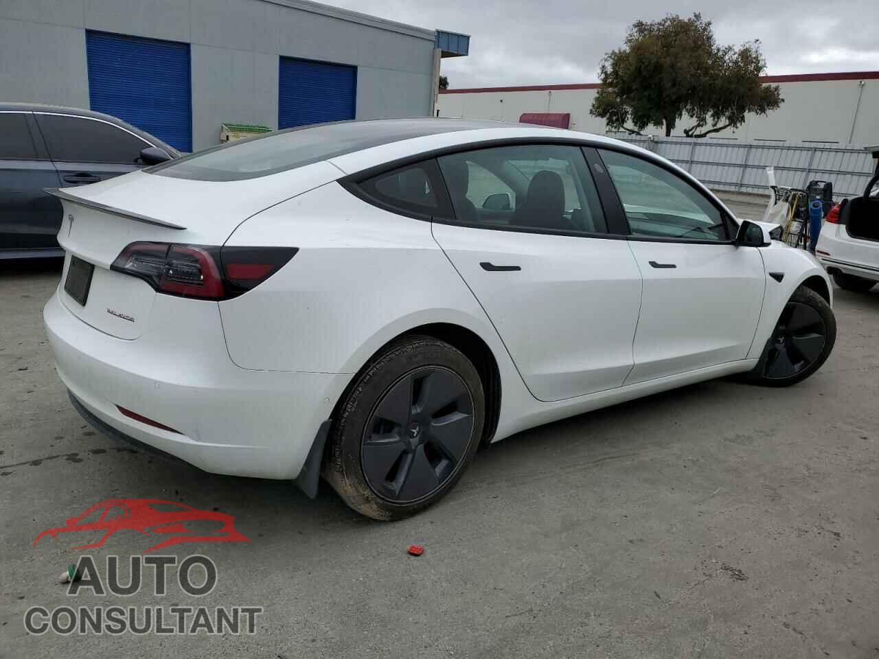 TESLA MODEL 3 2021 - 5YJ3E1EB0MF979931