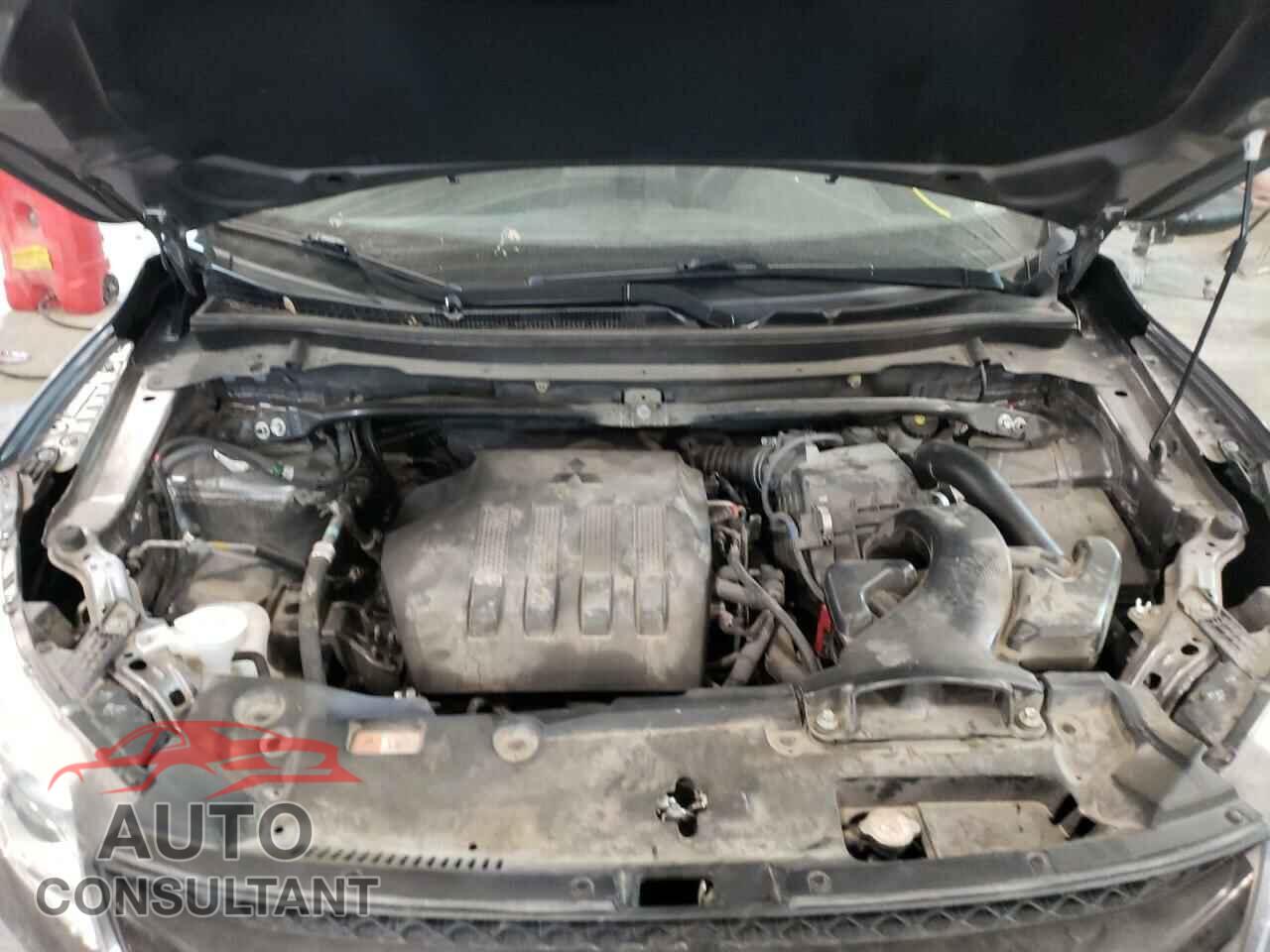 MITSUBISHI ECLIPSE 2019 - JA4AT4AA4KZ019668