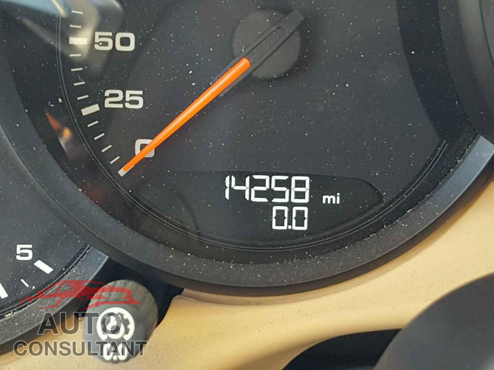 PORSCHE 911 2017 - WP0CA2A98HS141160