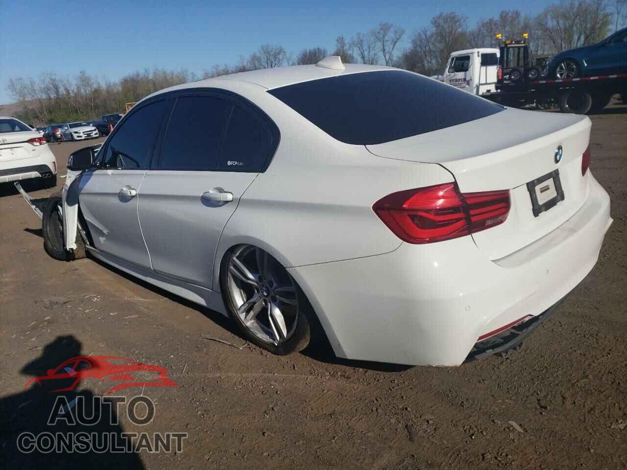BMW 3 SERIES 2016 - WBA8E3G58GNU04116