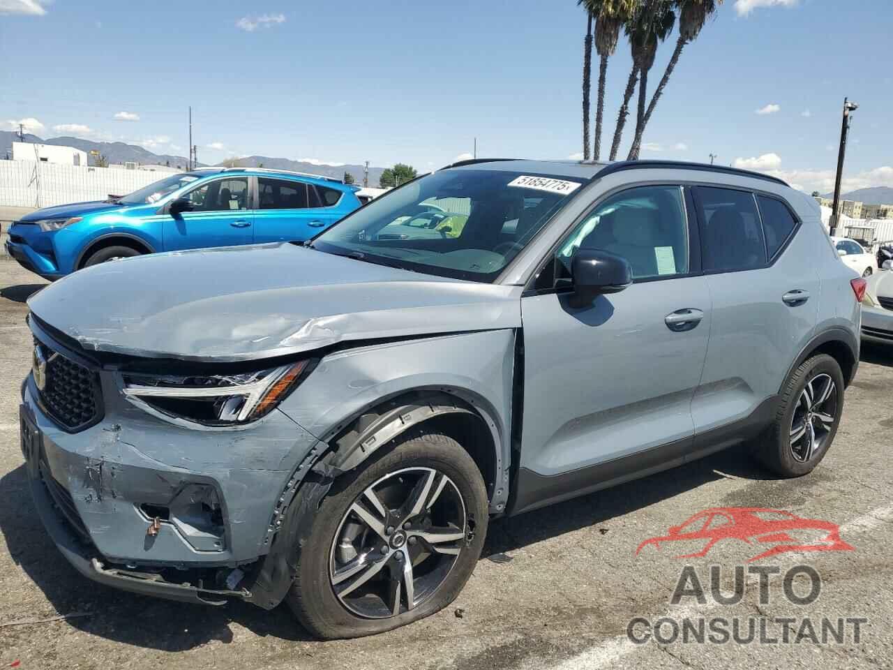 VOLVO XC40 PLUS 2023 - YV4L12UL8P2972743