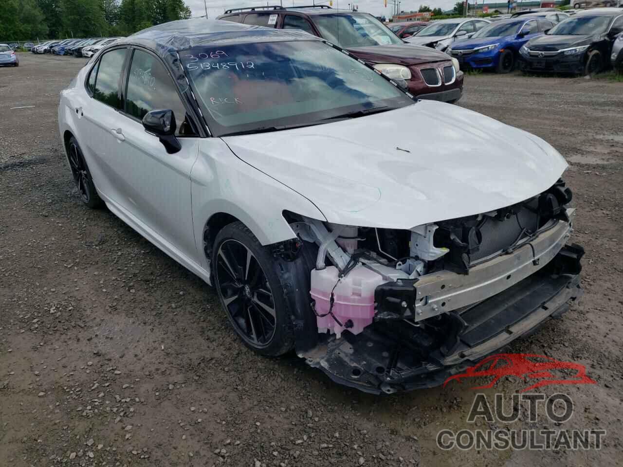 TOYOTA CAMRY 2018 - 4T1B61HK6JU126162