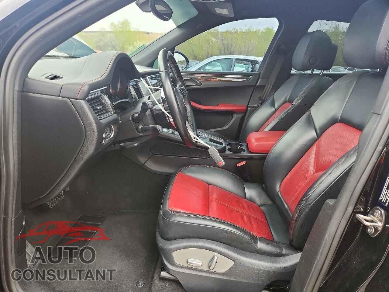 PORSCHE MACAN 2015 - WP1AB2A50FLB70112