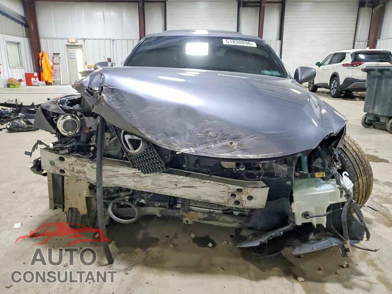 LEXUS IS 2012 - JTHBP5C21C5010489