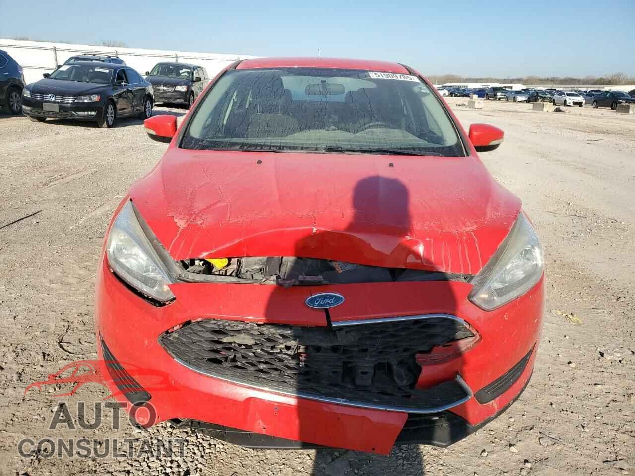 FORD FOCUS 2015 - 1FADP3F2XFL368349