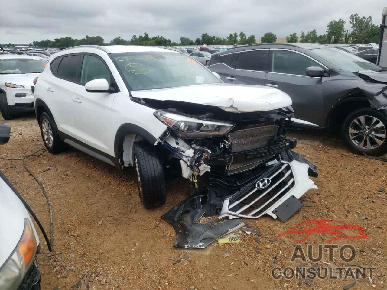 HYUNDAI TUCSON 2017 - KM8J3CA41HU415780
