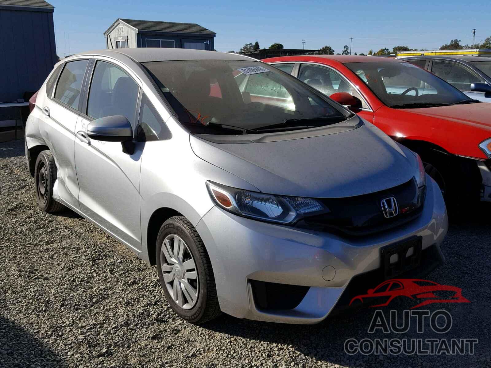 HONDA FIT 2015 - 3HGGK5H53FM749081