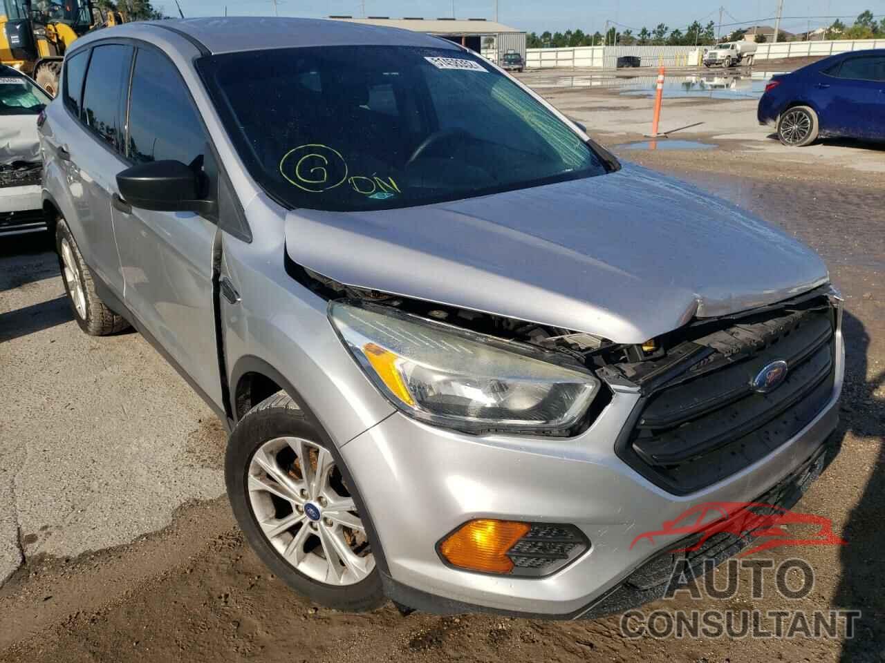 FORD ESCAPE 2017 - 1FMCU0F73HUB07954