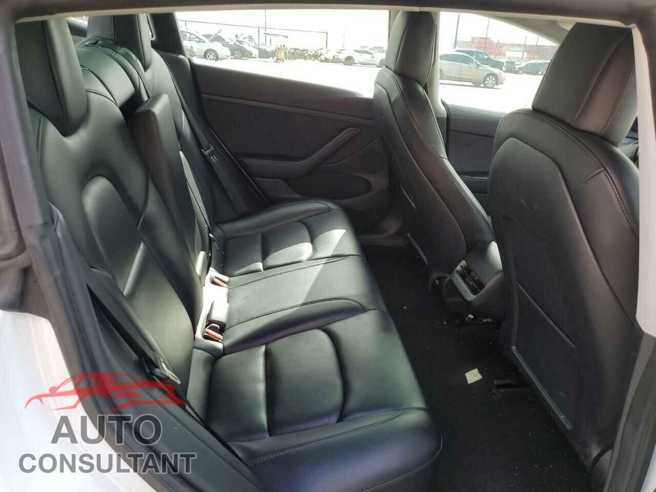 TESLA MODEL 3 2022 - 5YJ3E1EA6NF143002