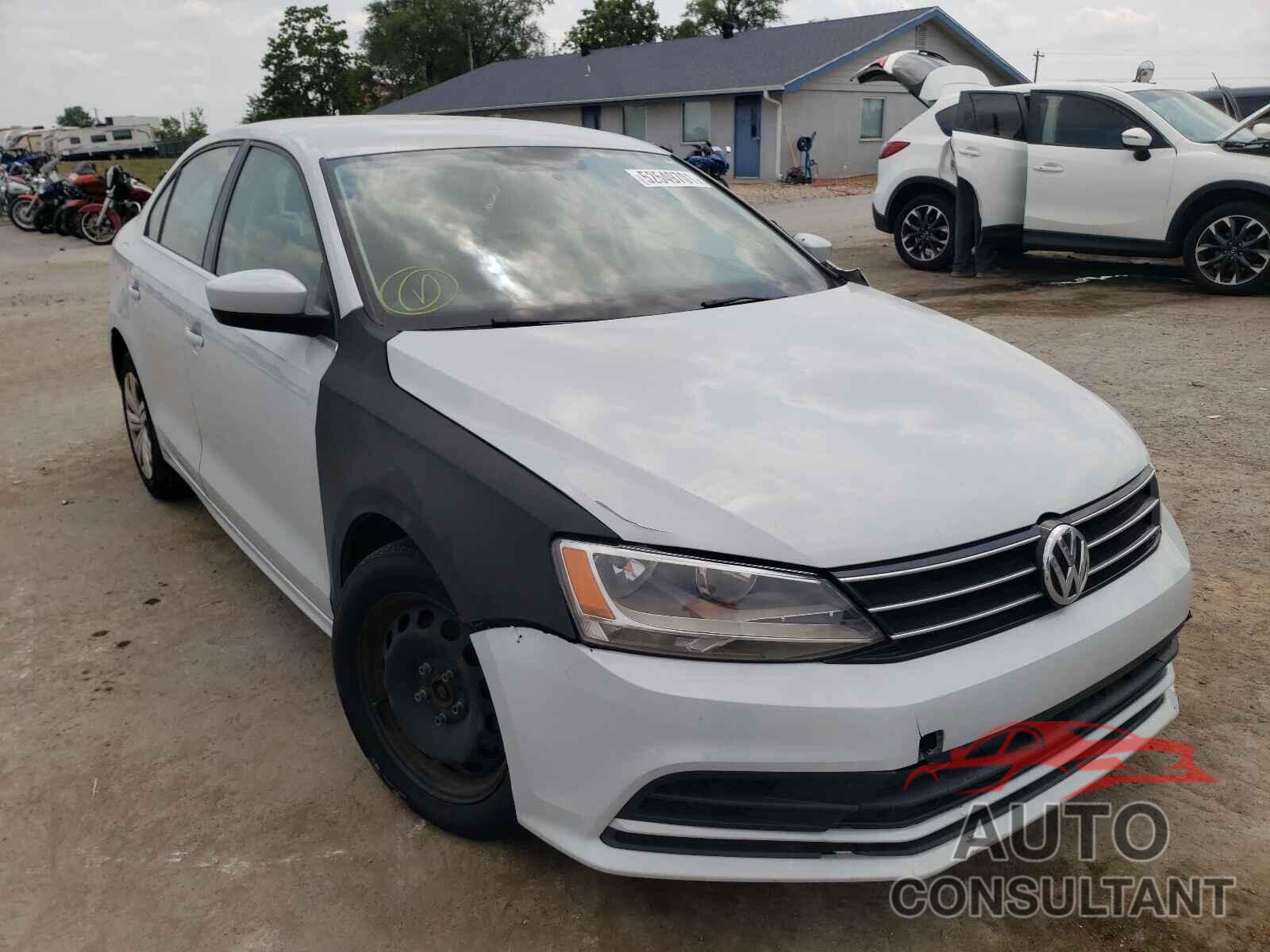 VOLKSWAGEN JETTA 2017 - 3VW2B7AJXHM233683