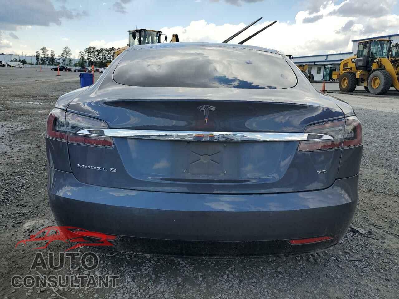 TESLA MODEL S 2017 - 5YJSA1E15HF225220