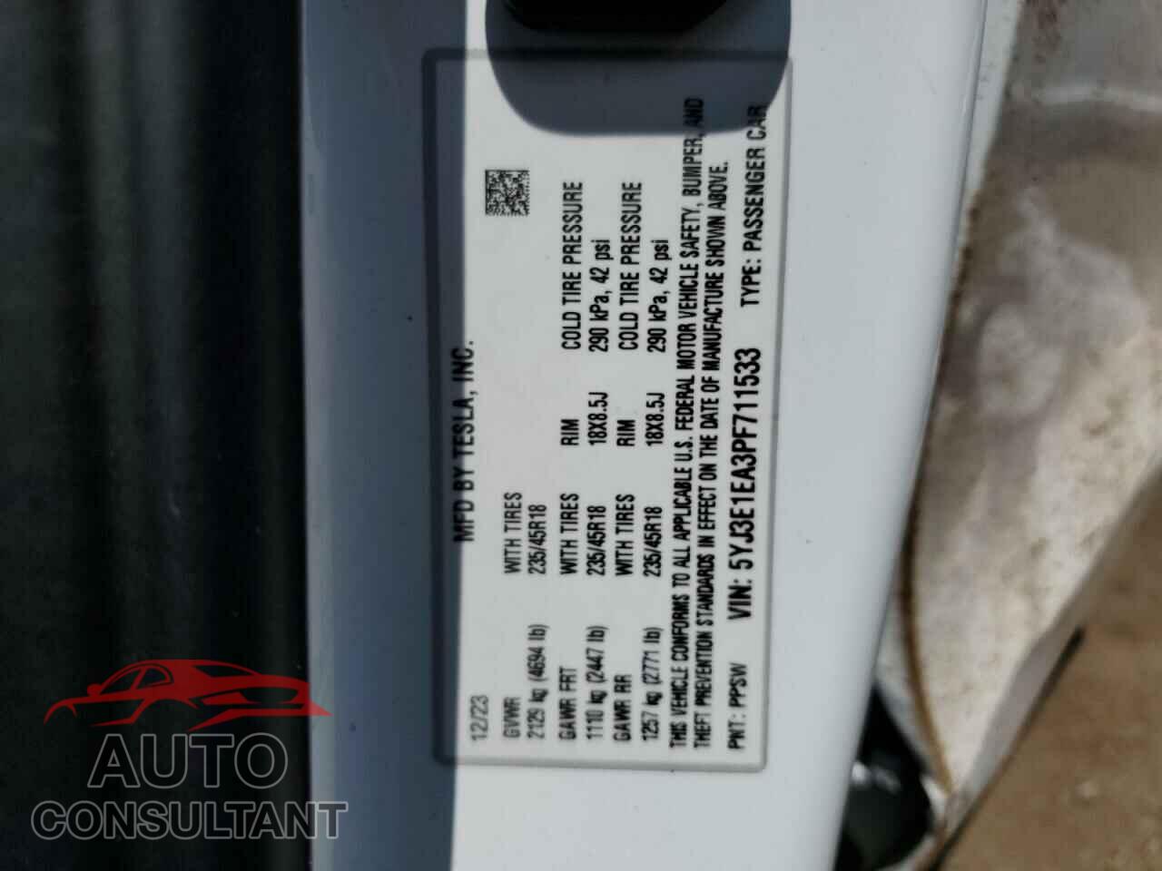 TESLA MODEL 3 2023 - 5YJ3E1EA3PF711533