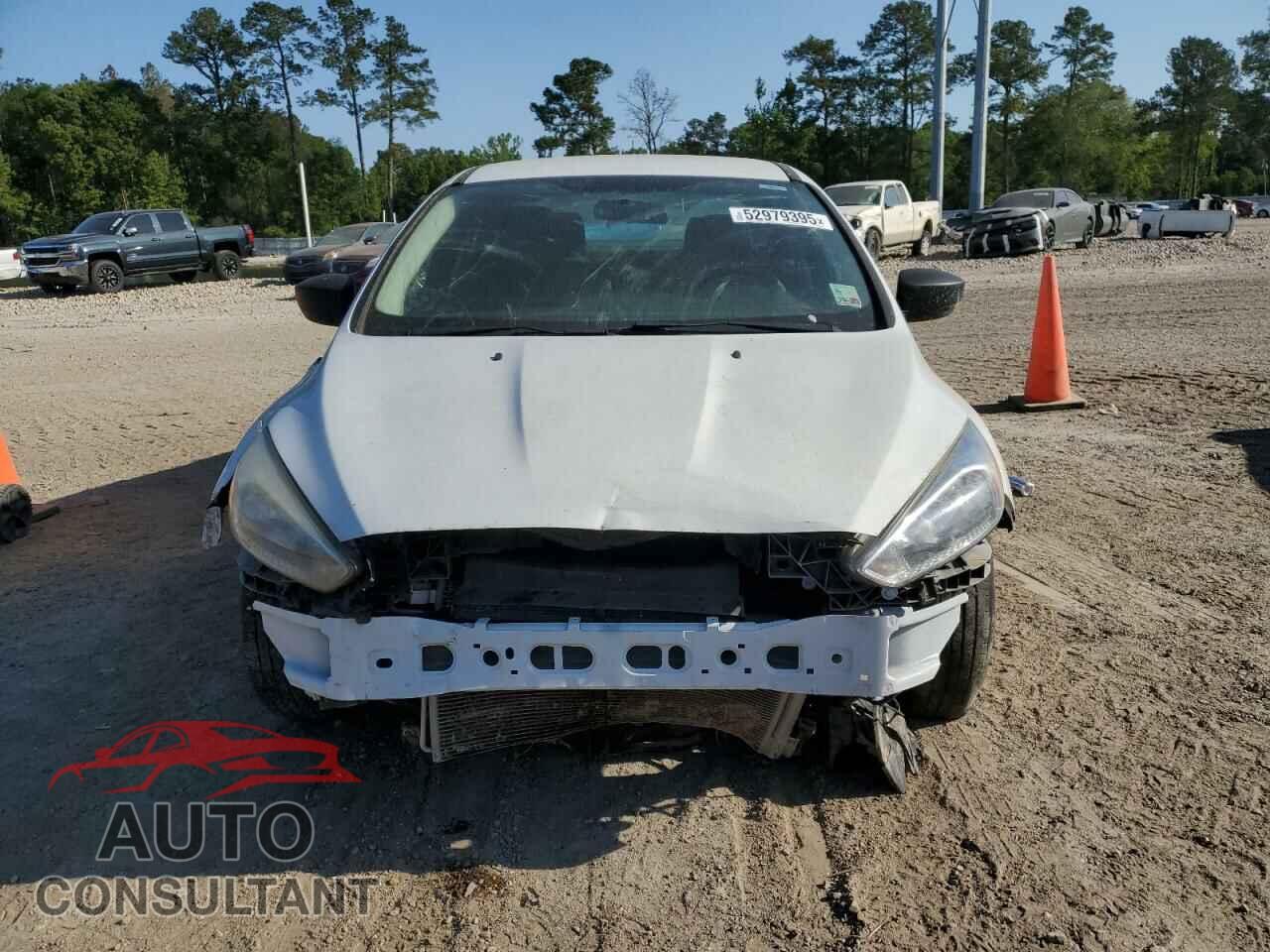 FORD FOCUS 2017 - 1FADP3E2XHL337638