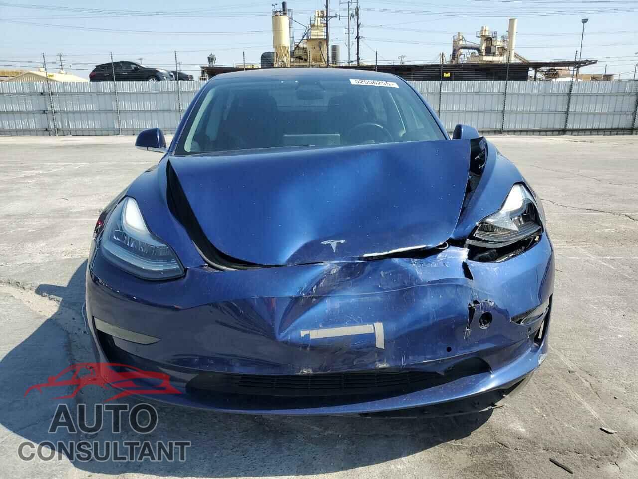 TESLA MODEL 3 2018 - 5YJ3E1EA8JF051660