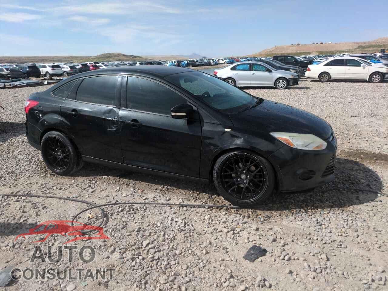FORD FOCUS 2013 - 1FADP3F27DL341977