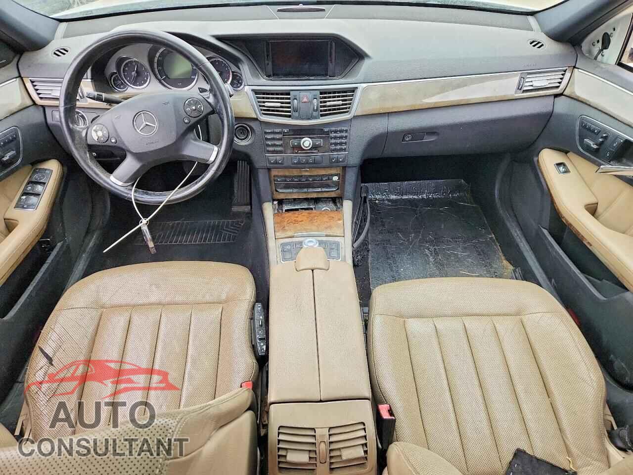MERCEDES-BENZ E-CLASS 2011 - WDDHF9AB3BA347394