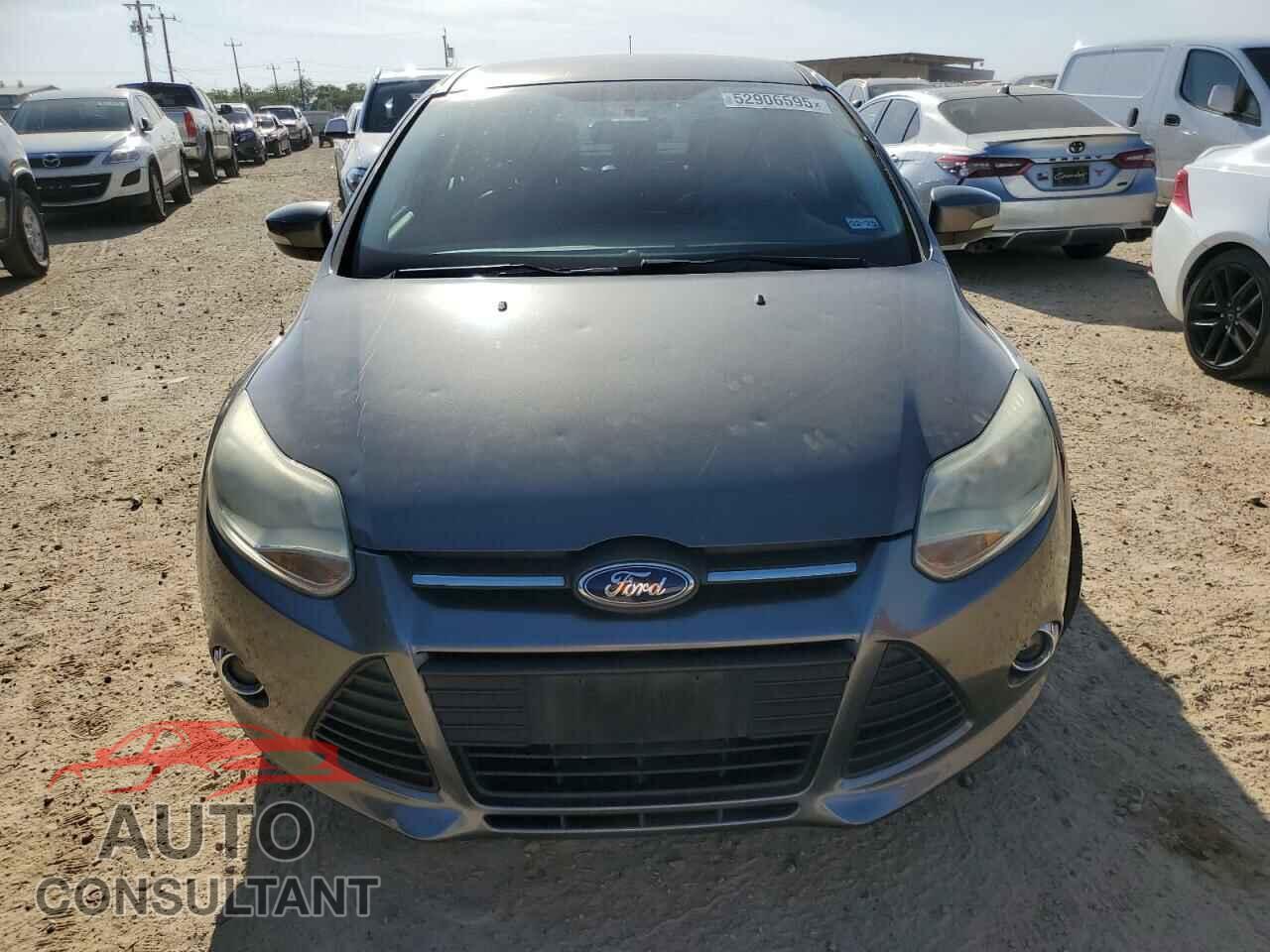 FORD FOCUS 2013 - 1FADP3F2XDL283847