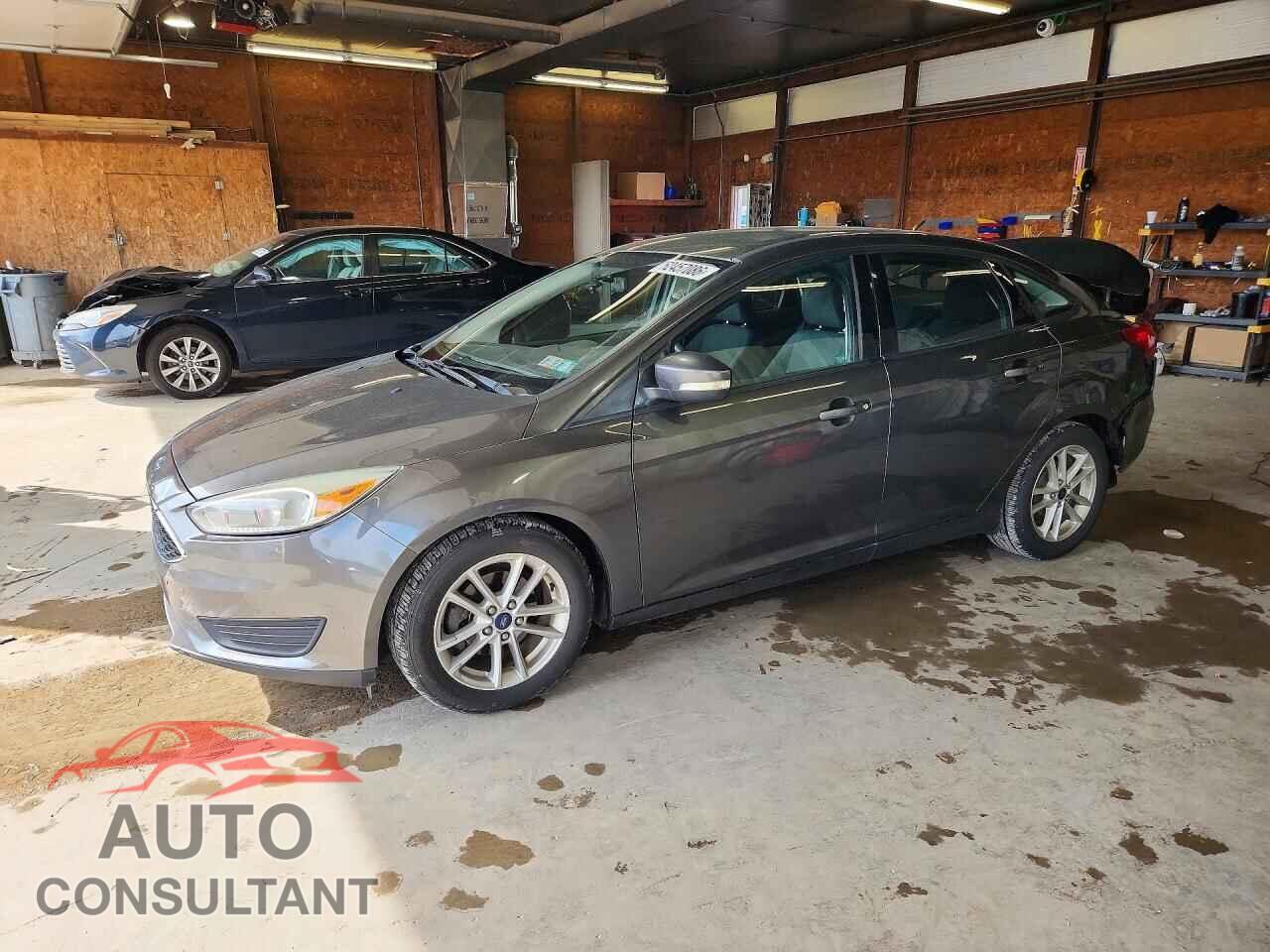 FORD FOCUS 2015 - 1FADP3F20FL280295
